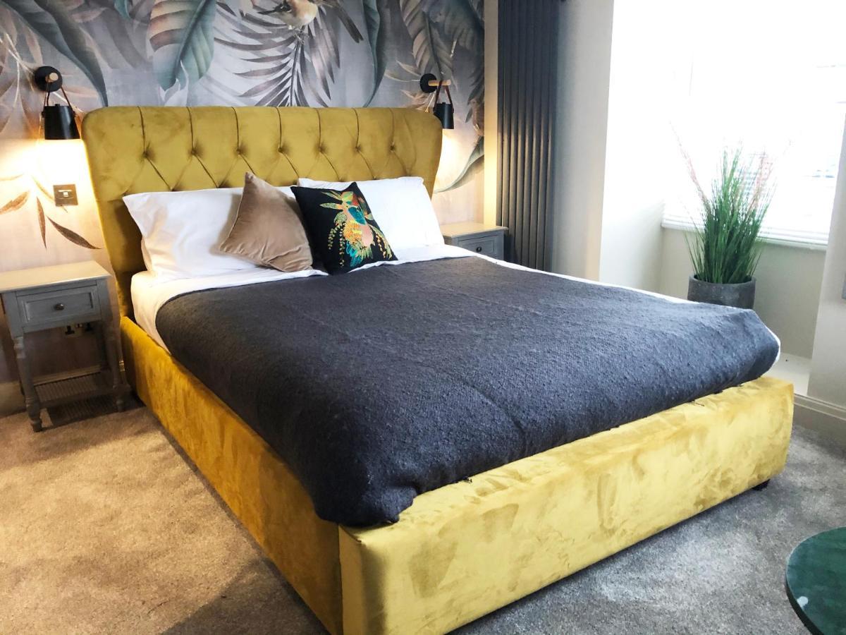 Bed and Breakfast The Hive At Poppi-Red Hawkshead Esterno foto