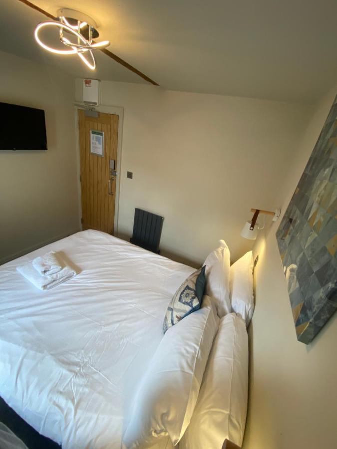 Bed and Breakfast The Hive At Poppi-Red Hawkshead Esterno foto